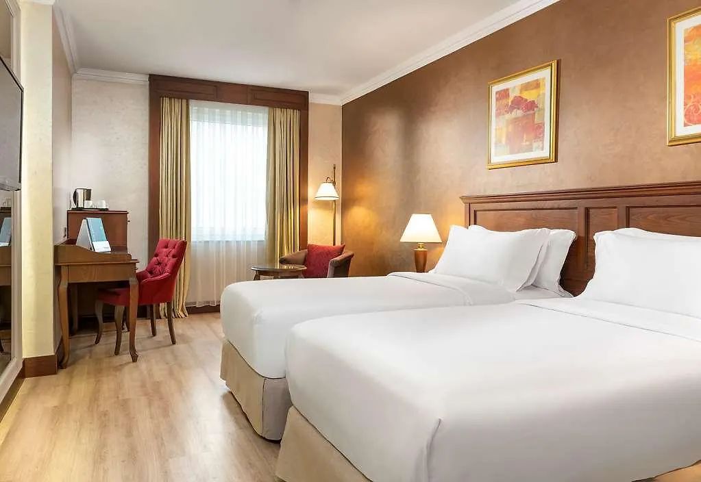 Occidental Taksim Hotel Istanbul 0*,